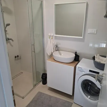 Monami Charlie * Vodice